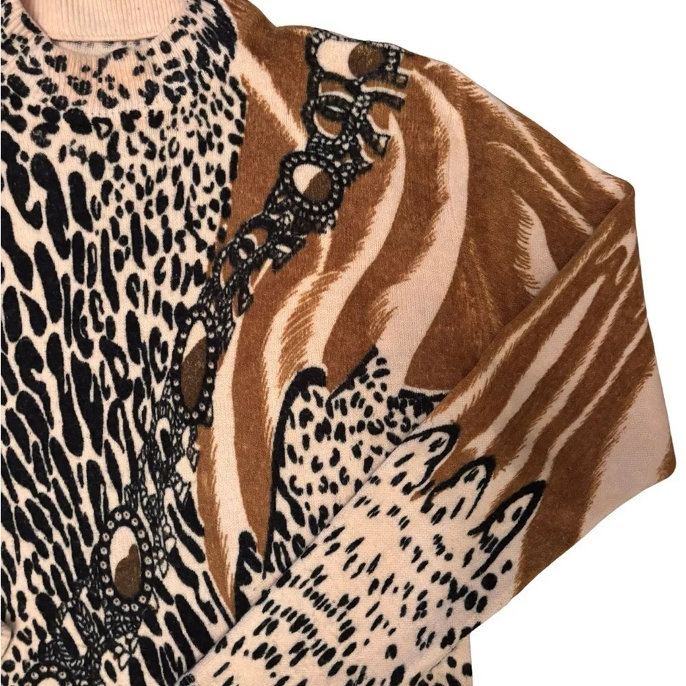 1980’s Vintage Animal Print Sweater with Chain Detail - Picture 2 of 6